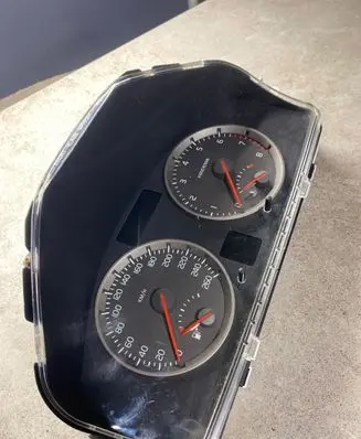 Volvo V50 Speedometer (instrument cluster) 30669182 8697035