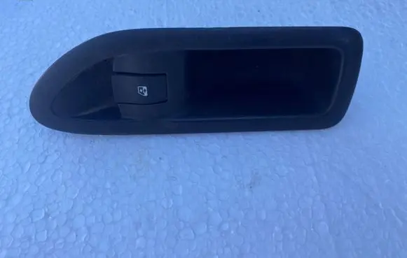 Renault Laguna II Electric window control switch 28078 8200016013