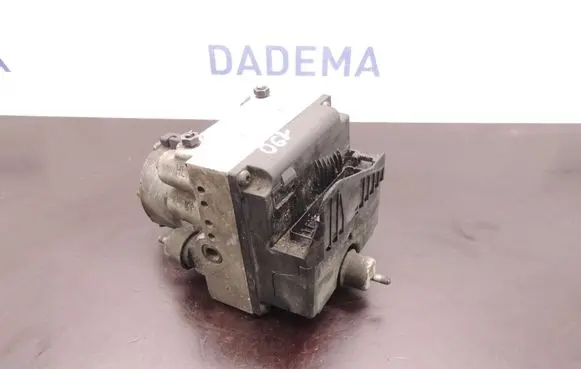 Audi A6 S6 C4 4A ABS Pump 0265214002 8D0614111 D190