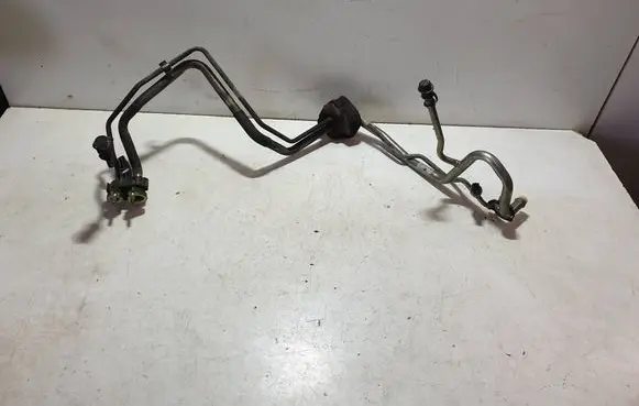 Volvo XC70 Air conditioning (A/C) pipe/hose 31250461