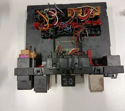 Skoda Octavia Mk2 (1Z) Comfort/convenience module 1K0937049N H34S0803 F005V00433