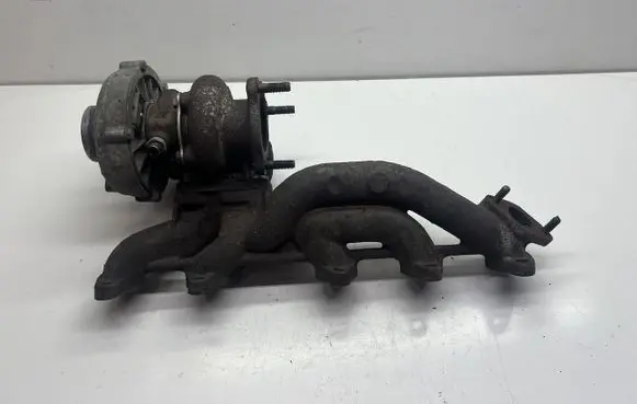 Audi A6 S6 C4 4A Turbo 046145703F