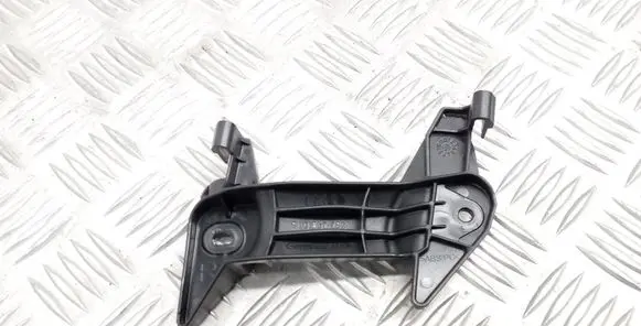 Audi A4 S4 B8 8K Seat belt adjustment motor 8K0857782
