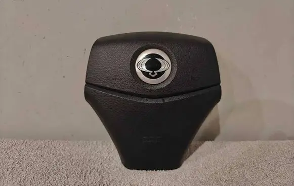 SsangYong Korando Steering wheel airbag AB54AHCB5NABV 6111678000