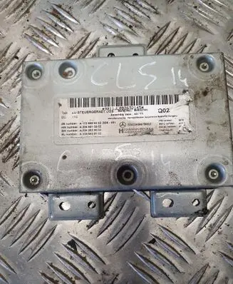 Mercedes-Benz CLS C218 X218 Head unit multimedia control A1729009302 A2049015902 A2049026002