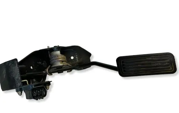 Toyota Corolla Verso AR10 Accelerator throttle pedal 7811135030