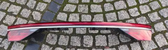 Audi A8 S8 D5 Tailgate rear/tail lights 4N0945095G