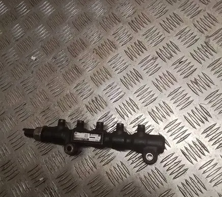 Ford Focus Fuel main line pipe 9654592680