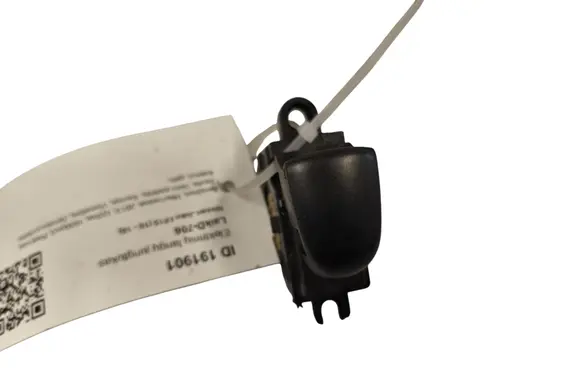 Nissan Juke I F15 Electric window control switch