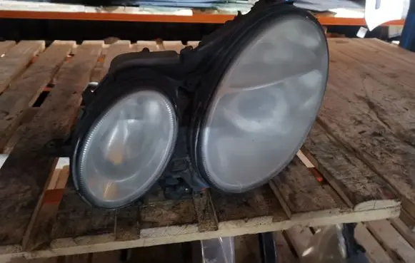 Mercedes-Benz E W211 Headlight/headlamp