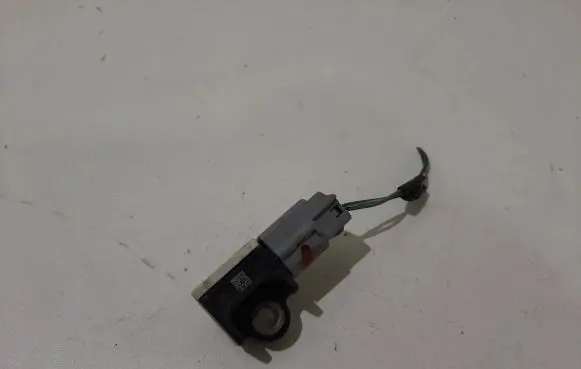 Volvo XC60 Airbag deployment crash/impact sensor 31334336