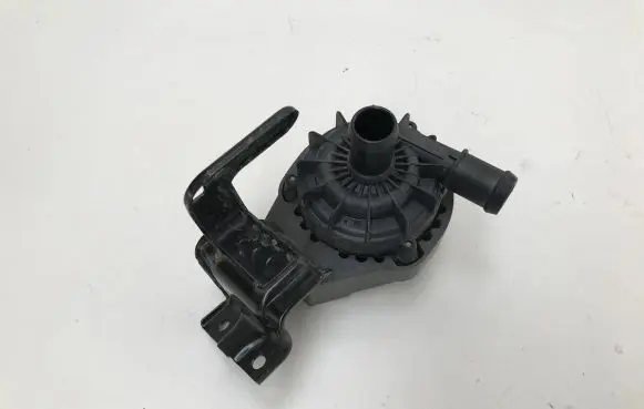Volkswagen ID.4 Electric auxiliary coolant/water pump 1EA965567