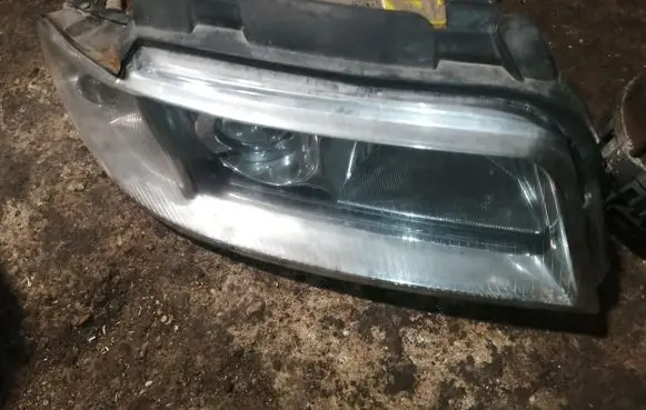 Audi A4 S4 B5 8D Headlight/headlamp