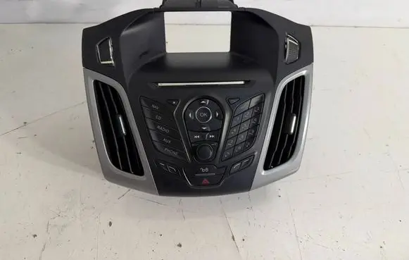 Ford Focus Head unit multimedia control AM5T18K811CD