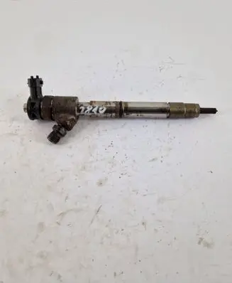 Opel Zafira C Fuel injector 0445B7602U