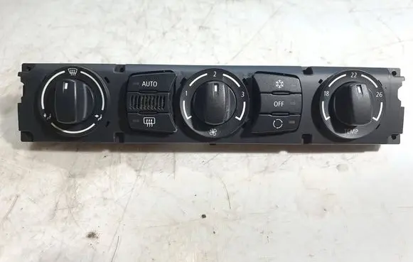 BMW 5 E60 E61 Climate control unit 6956825 0359593 9002515318