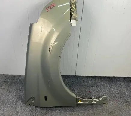Renault Koleos I Fender B1298