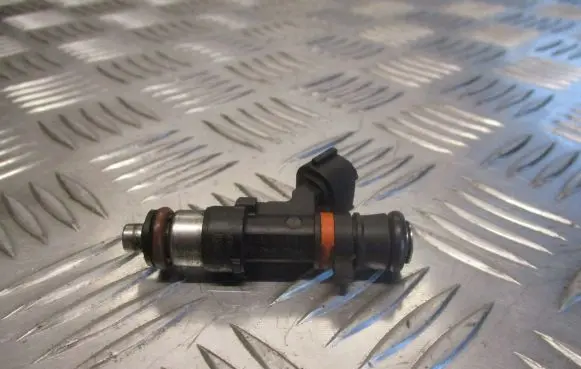 Nissan Micra Fuel injector 0280158013