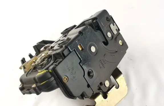 Audi A6 S6 C5 4B Rear door lock
