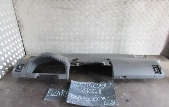 Toyota Corolla Verso AR10 Dashboard 