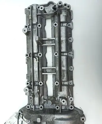 Mercedes-Benz ML W164 Rocker cam cover A6420101230