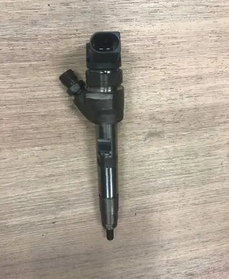 BMW X3 F25 Fuel injector 1474148