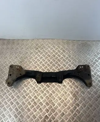BMW 3 E36 Front axle beam 