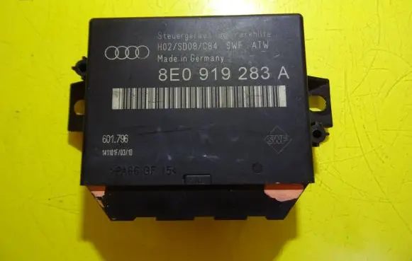 Audi A4 S4 B6 8E 8H Parking PDC control unit/module 8E0919283A