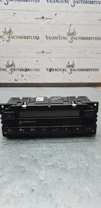 Volkswagen Golf IV Climate control unit 412206017001 3B1907044K