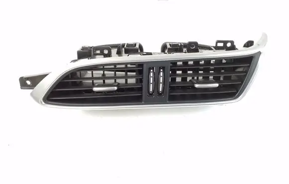 Infiniti Q30 Dash center air vent grill 687505DA0A