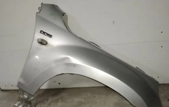 Suzuki Grand Vitara II Fender