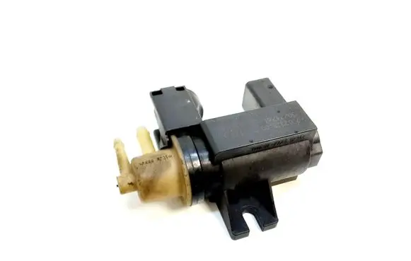 Volvo S60 Turbo solenoid valve 30771761