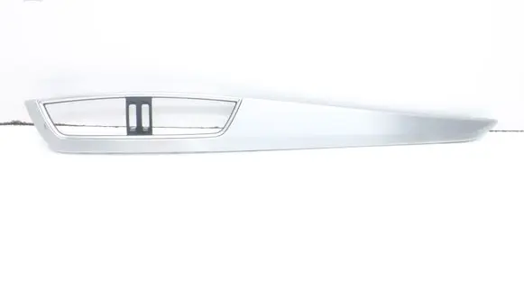 Mercedes-Benz C W204 Dashboard glove box trim 2046802271