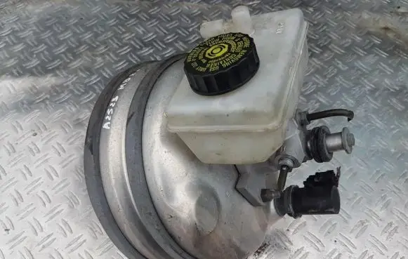 Mercedes-Benz S W220 Brake booster a0054302430