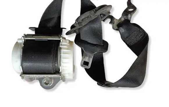 BMW 3 E90 E91 Front seatbelt 33035173