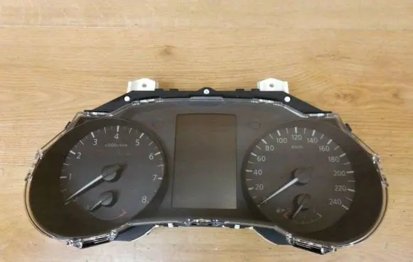 Nissan Pulsar Speedometer (instrument cluster) 3ZL0B 248103ZL0B