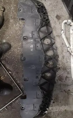 Engine splash shield/under tray