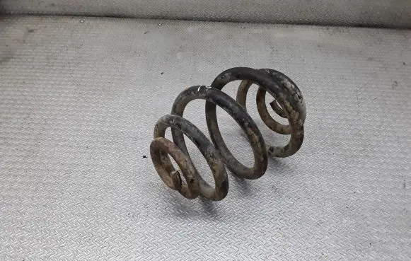 Volkswagen Transporter - Caravelle T4 Rear coil spring