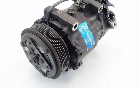 Ford Focus Air conditioning (A/C) compressor (pump) SD7V16