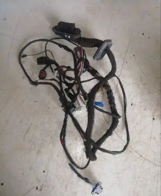Land Rover Range Rover L322 Front door wiring loom YMM502261