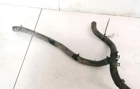 Chrysler 300 - 300C Engine coolant pipe/hose
