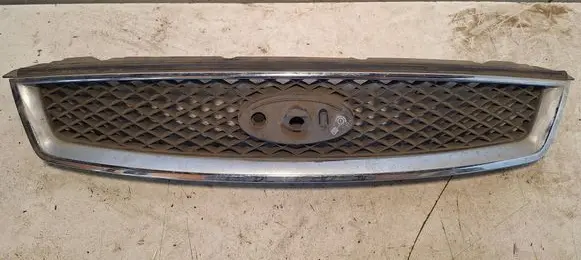 Ford Focus Front bumper upper radiator grill 4M518C436B