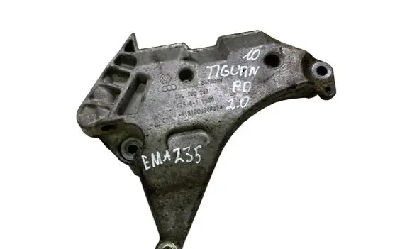 Volkswagen Tiguan Engine mounting bracket 03L199207
