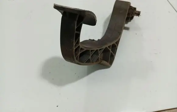 Citroen C4 I Clutch pedal 