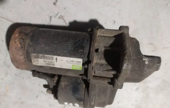 Opel Zafira A Starter motor 09130838 D6RA162