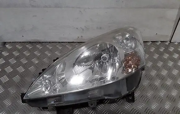 Peugeot Partner Headlight/headlamp 9682829680