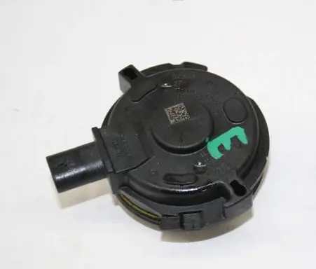 BMW 4 G22 G23 G24 G26 Crankshaft position sensor 7614288