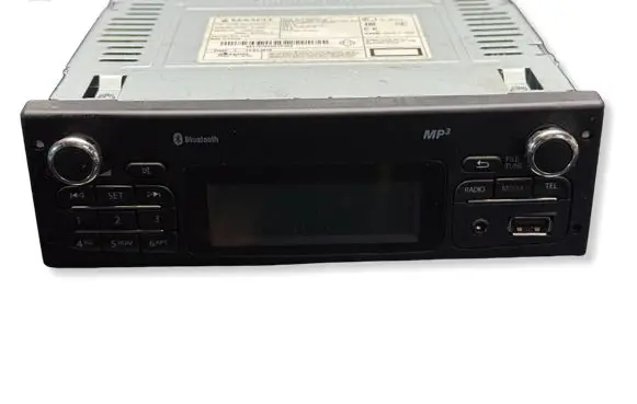 Renault Kangoo II Radio/CD/DVD/GPS head unit 281157922R