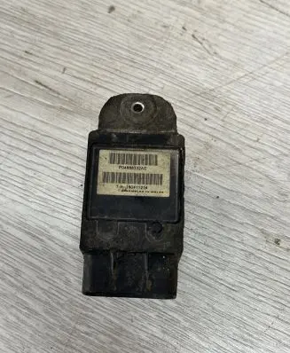 Chrysler Pacifica Coolant fan relay P04868332AE 160411214