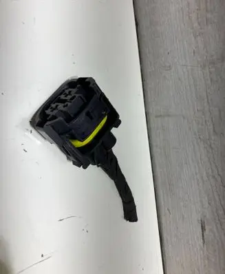 BMW X1 F48 F49 Cooling fan wiring 6900536